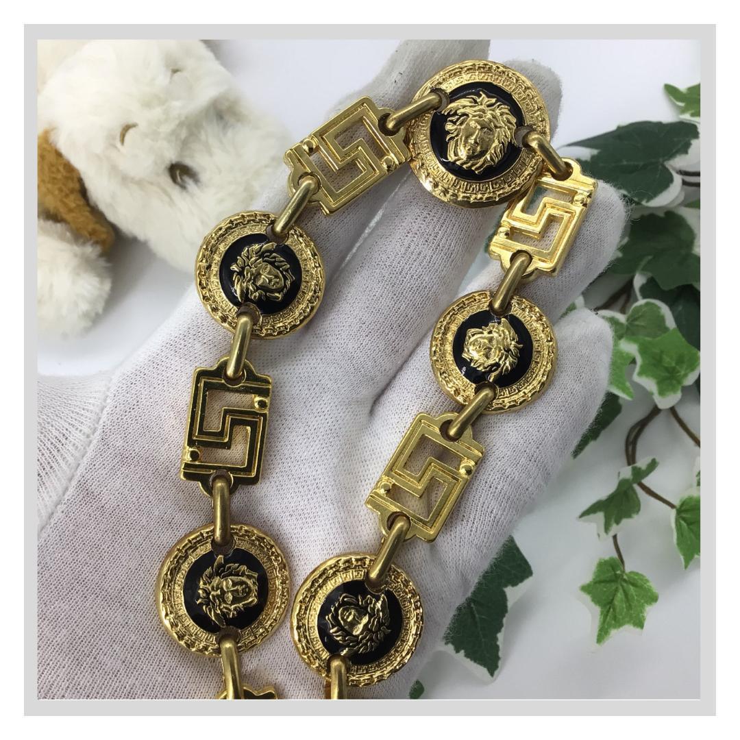 超美品の Versace ペンダント ヴェルサーチェ ネックレス メデューサ