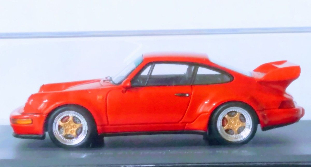 期間限定、超希少！！限定４４台、本体未使用　スパークモデル　 ポルシェ９１１(９６４)カレラ３.８ＲＳ レッド　1/43