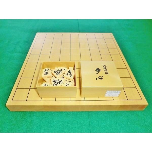 【新品】（入門書付） 将棋セット　新榧 １寸　卓上将棋盤　　将棋駒 駒箱_画像4