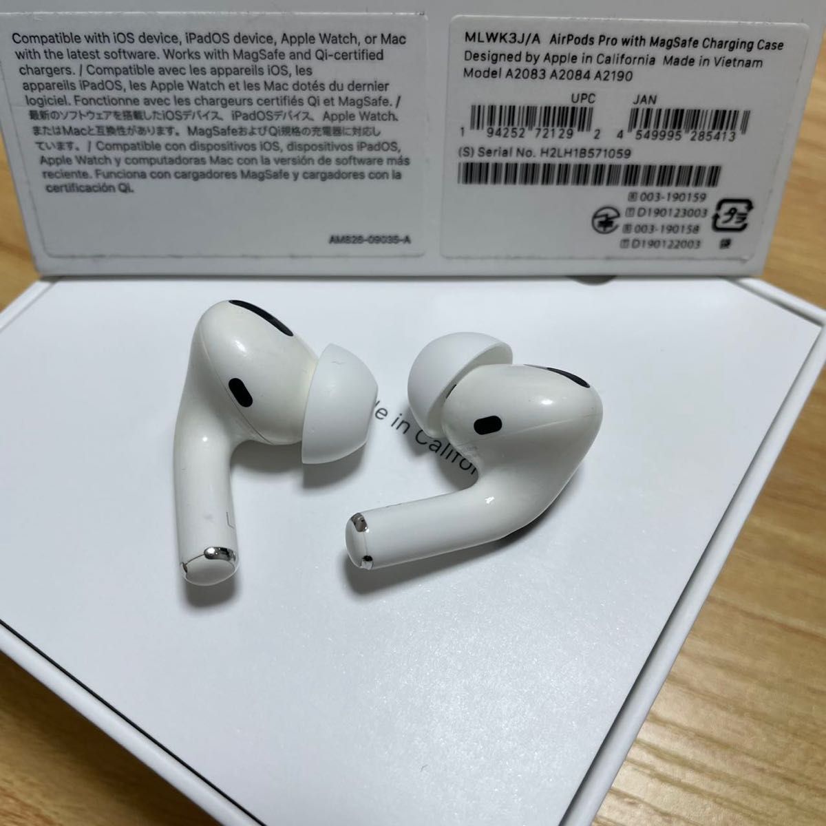 AirPods Pro ワイヤレスイヤホン 両耳のみ 国内正規品 エアーポッズ