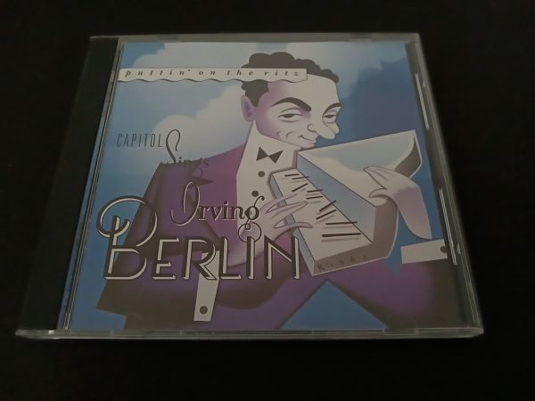 PUTTIN' ON THE RITZ　CAPITOL SINGS IRVING BERLIN　CDP 7 98477 2_画像1