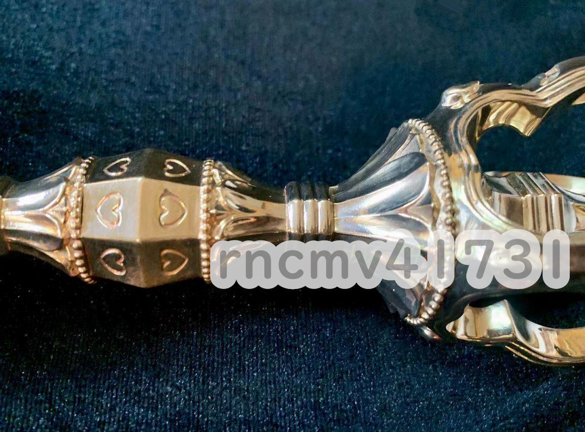 81SHOP」真言宗 弘法大師 五鈷杵 銅製磨き仕上げ 長さ23cm 仏壇 81SHOP」真言宗 弘法大師 五鈷杵 銅製磨き仕上げ 長さ23cm 仏壇
