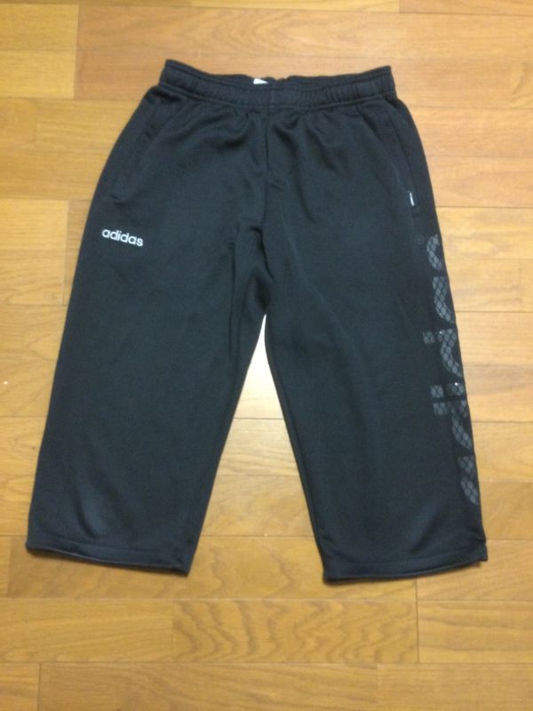 A10★adidas アディダス★七部丈パンツ★Mサイズ相当★ブラック系★USED ユーズド★スポーツ_画像1