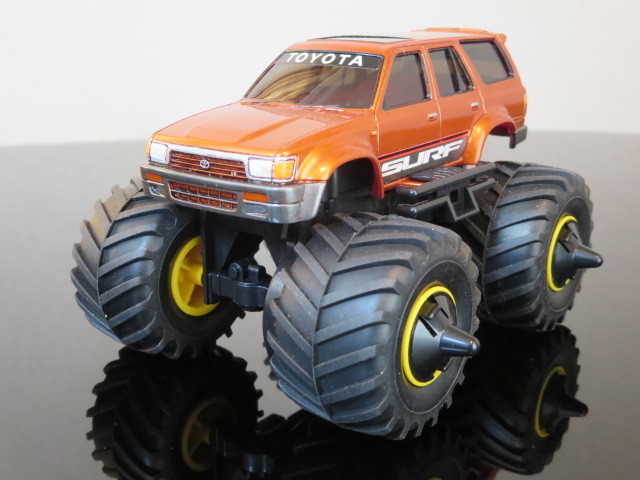 [ price cut * prompt decision ] Hilux Surf final product (1/32 scale )