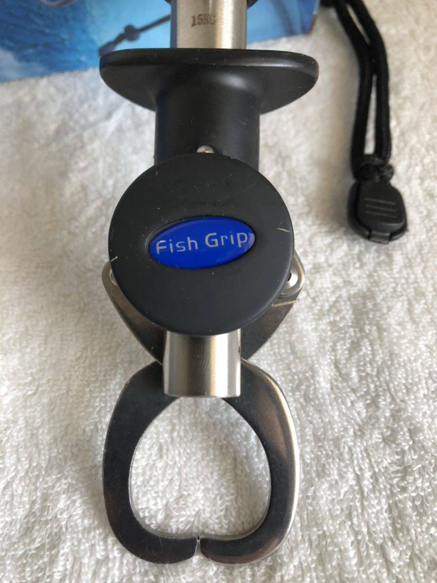 Fishing lip grip フィッシンググリップ 計量器 ステンレス製 ケース付き 釣り具_画像2