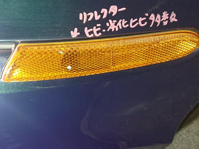 ジャガー Sタイプ GF-J01GA フロントバンパー 　カラー番号HGG　エメラルドグリーンメタリック　管理番号Z9120_画像3