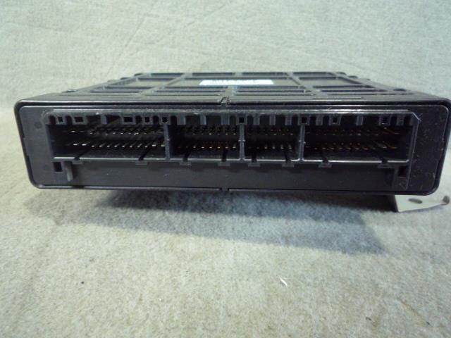 タウンボックス GF-U61W エンジンコンピューター 　純正品番MR420743 管理番号X9115_画像2