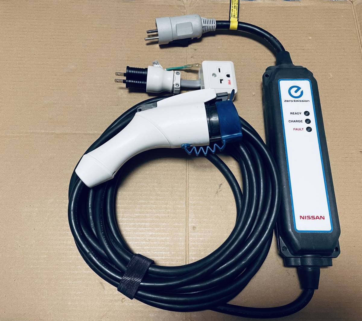 日産リーフ充電ケーブル7.5m 100V用コンセント付 ② | normanhubbard.com