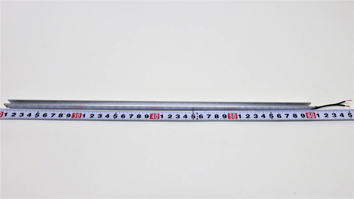 LEDバー：　全長約40cm　(アルミフレーム約39cm)　２本/組 _この形状での販売となります。