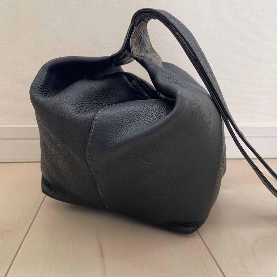 希少 美品】 ロエベ アナグラム ショルダーバッグ レザー ブラック
