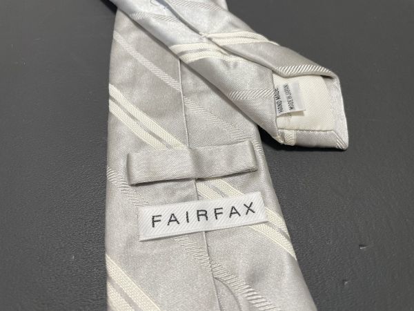 【美品】FAIRFAX　フェアーファックス　レジメンタル柄　ネクタイ　２本以上送料無料　シルバー_画像2