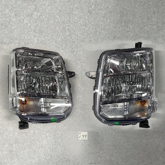 注目ブランド ヘッドライト エブリィワゴン DA17W エブリィの値段と