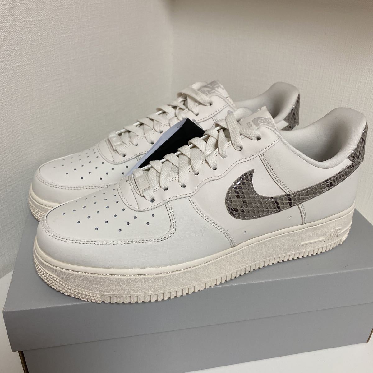 【未使用】28cm NIKE WMNS AIR FORCE 1 '07 ナイキ エア フォース ワン　スネーク蛇 DD8959 002 AF1_画像1