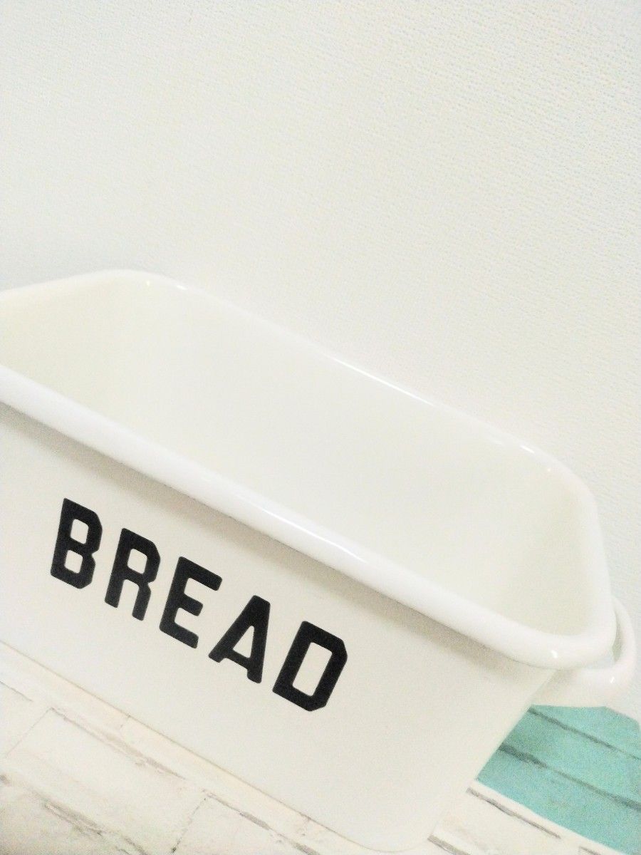 オールドファームハウス Sシリーズ ホーロー ブレッド缶 BREAD オールドファームハウス Sシリーズ ホーロー ブレッド缶 BREAD