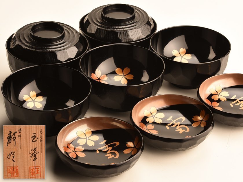 流】能登輪島塗 玉峯 静峰作 雪月花蒔絵煮物椀五客 共箱 流】能登輪島塗 玉峯 静峰作 雪月花蒔絵煮物椀五客 共箱
