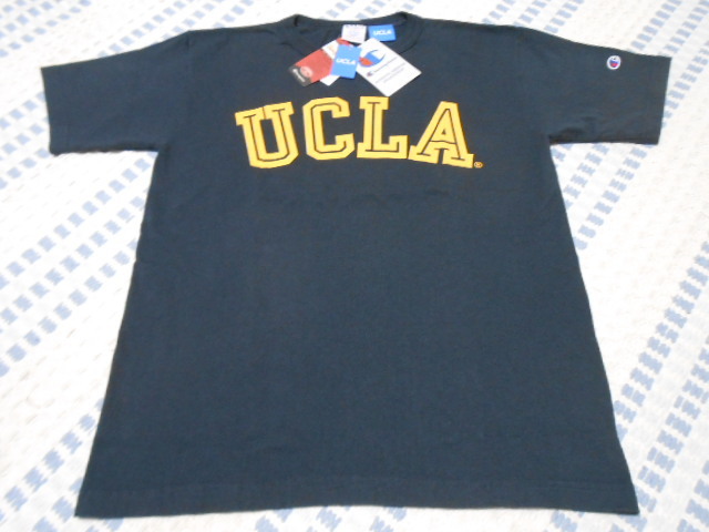 新品！USA製！チャンピオン　ヘビーウエイト　Tシャツ　T1011　UCLA大学　ネイビーｘイエロー　ラバープリント　Ｍ　C5-V301　アメリカ製_画像2