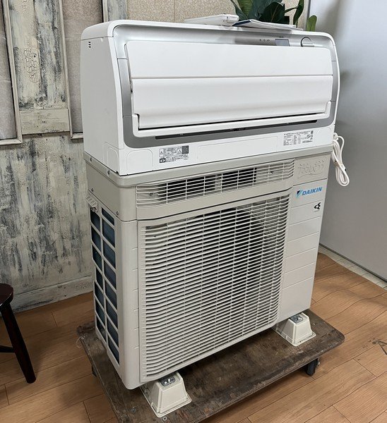 展示級【DAIKIN ダイキン インバータ ルームエアコン ATR28XSE8 展示級【DAIKIN ダイキン インバータ ルームエアコン ATR28XSE8
