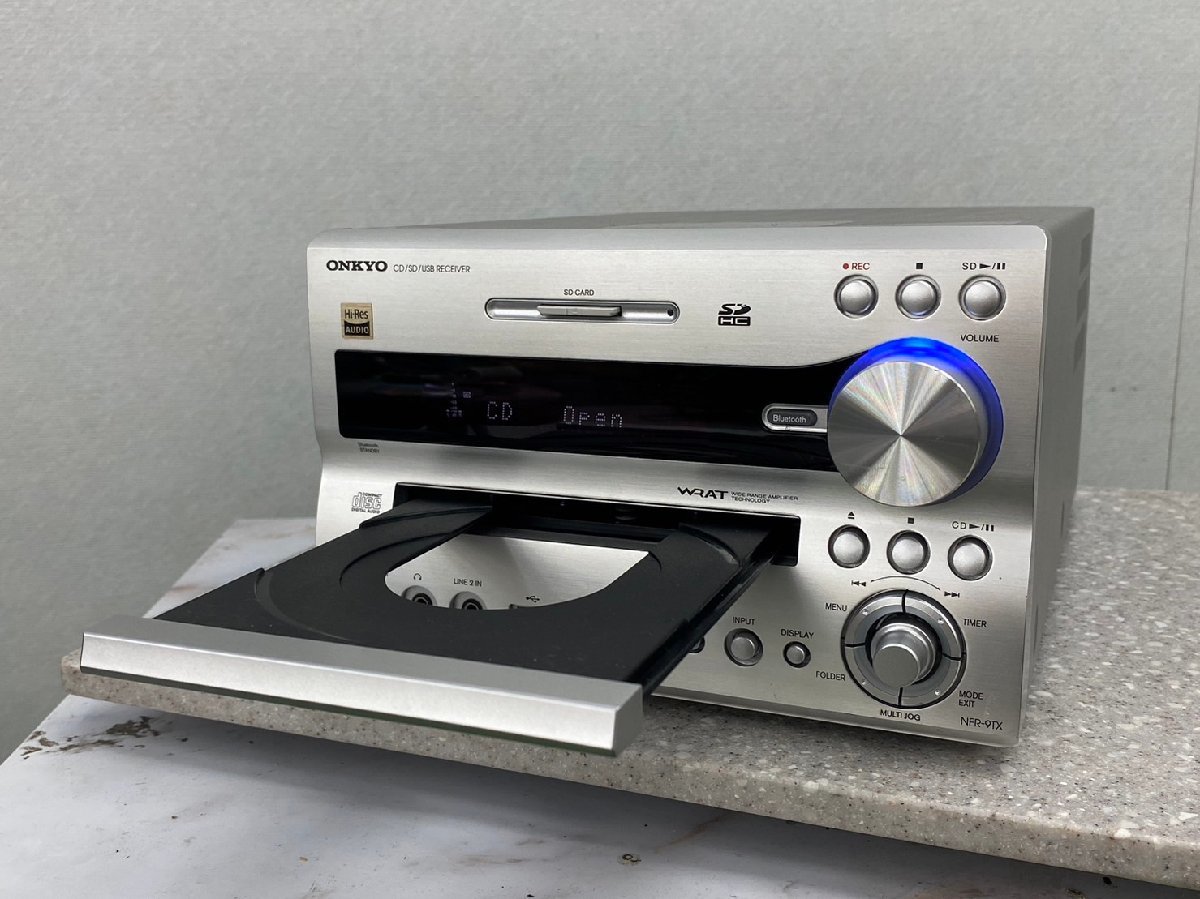 美品 オンキョー CD SD USBレシーバー NFR-9TX シルバー 廃盤