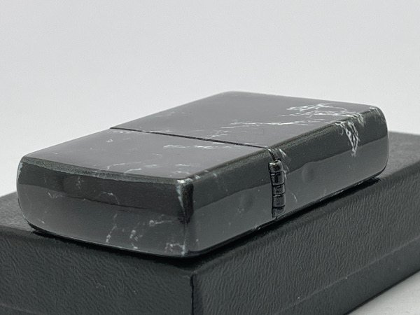 楽天市場】送料無料 ZIPPO[ジッポー]MULTI FACETED PRINT DESIGN