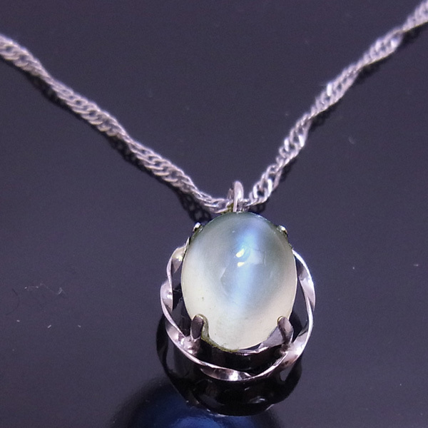 [ free shipping ] platinum made moonstone kyatsu I necklace #4090