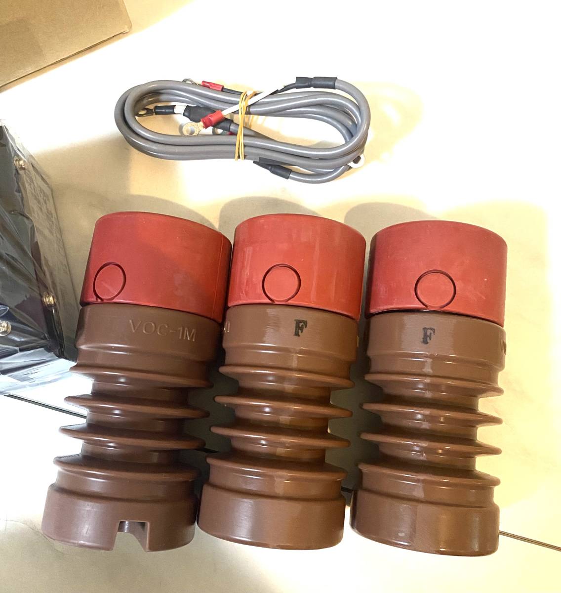 OMRONオムロン零相電圧検出装置VOC-1MS2 OMRONオムロン零相電圧検出装置VOC-1MS2