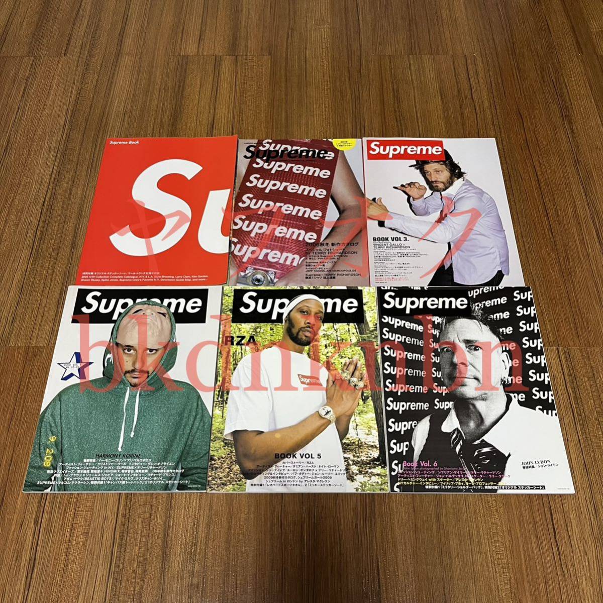 付録完備 【新品 Supreme Book Vol.3】 mook ムック本 マガジン カタログ 雑誌 box logo ステッカー bag 靴入れ magazine s/s shirt 23ss