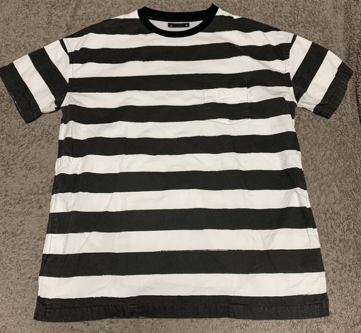 厚手ボーダーTシャツの値段と価格推移は?|91件の売買情報を集計した