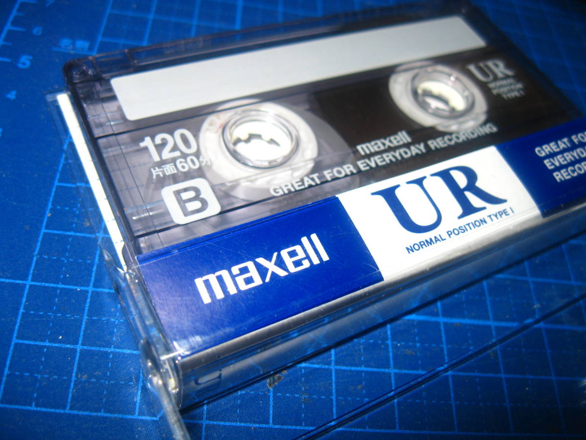 7 used . used cassette tape Hitachi Maxell UR Type1 normal 120 minute 1 pcs nail equipped No.1131