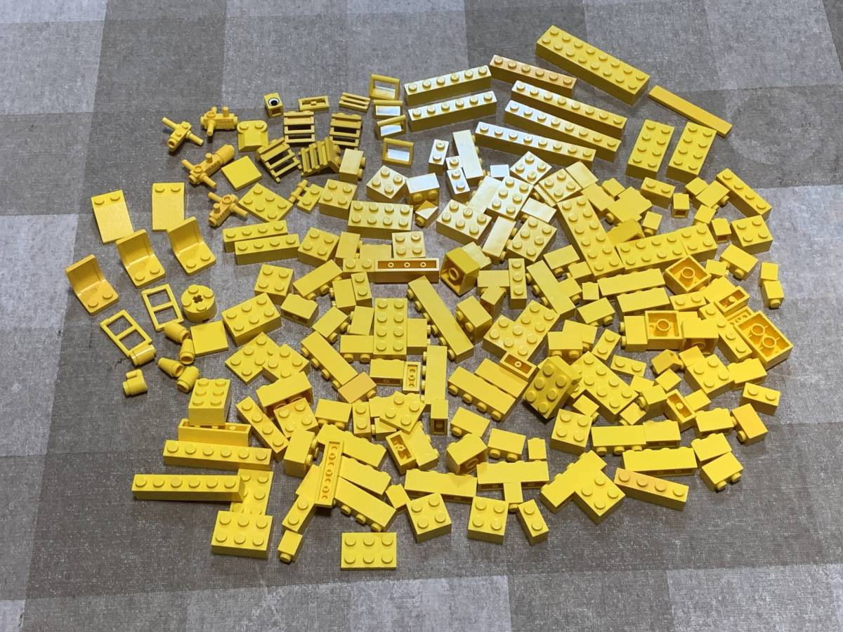 即決　送料無料　LEGO レゴ ブロック　パーツ 特殊パーツ　基本パーツ　黄色　イエロー　　大量　34_画像1