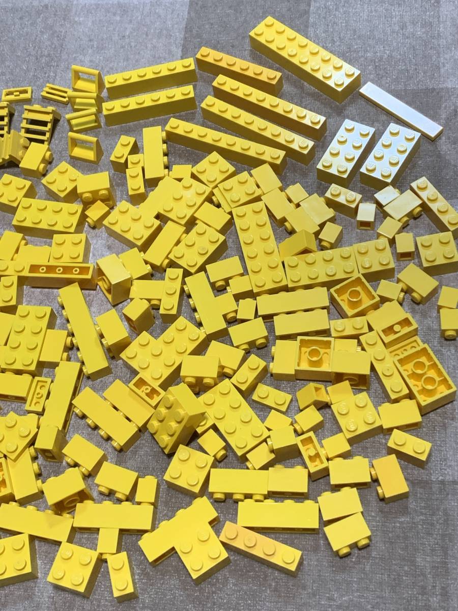 即決　送料無料　LEGO レゴ ブロック　パーツ 特殊パーツ　基本パーツ　黄色　イエロー　　大量　34_画像3