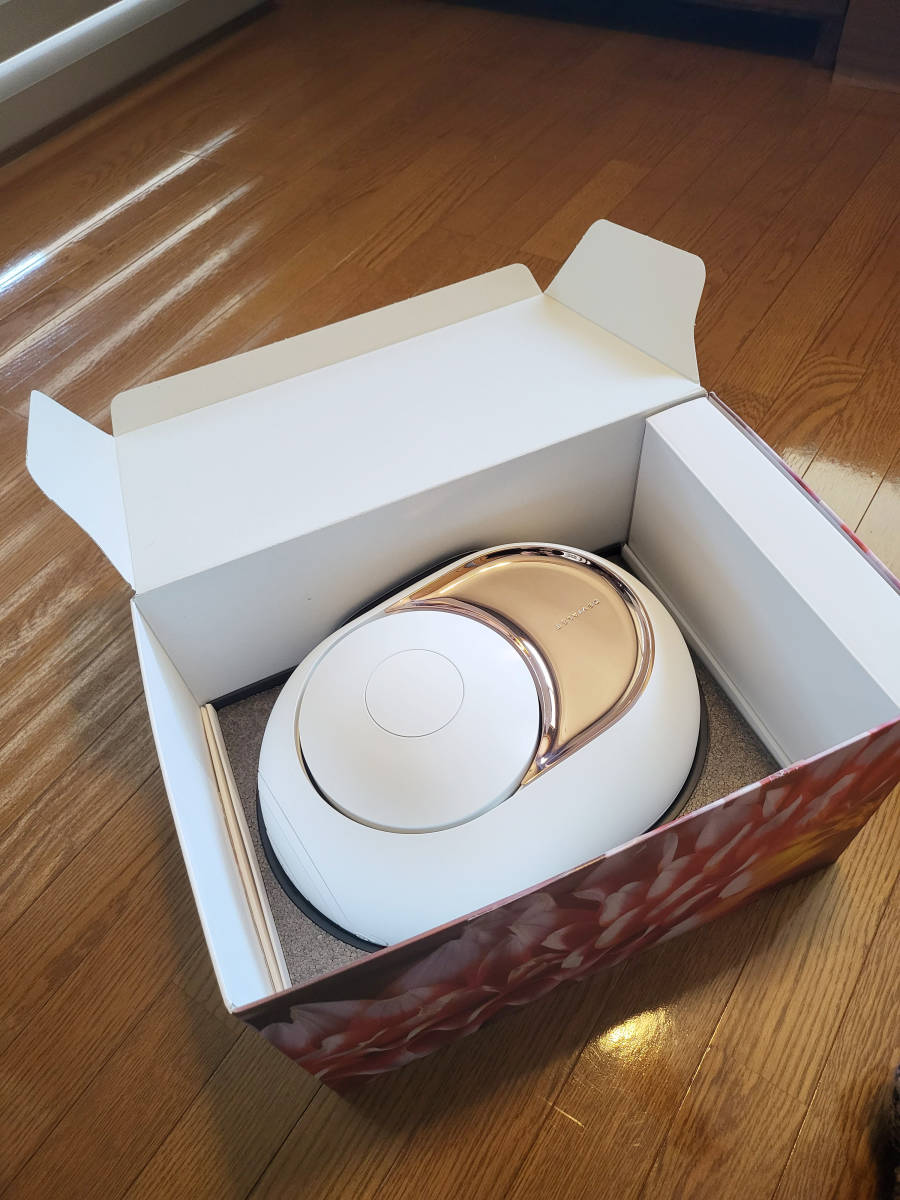 純正スタンド付き】DEVIALET PHANTOM1 108dB GOLD / ワイヤレス 純正スタンド付き】DEVIALET PHANTOM1 108dB GOLD / ワイヤレス