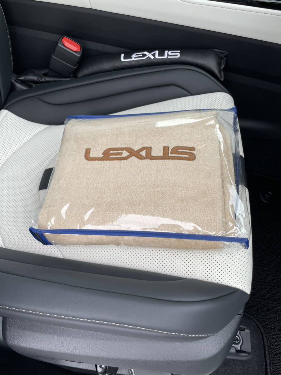 レクサス タオル生地 シートカバー 1LEXUS 刺繍 ロゴ入り ベージュ