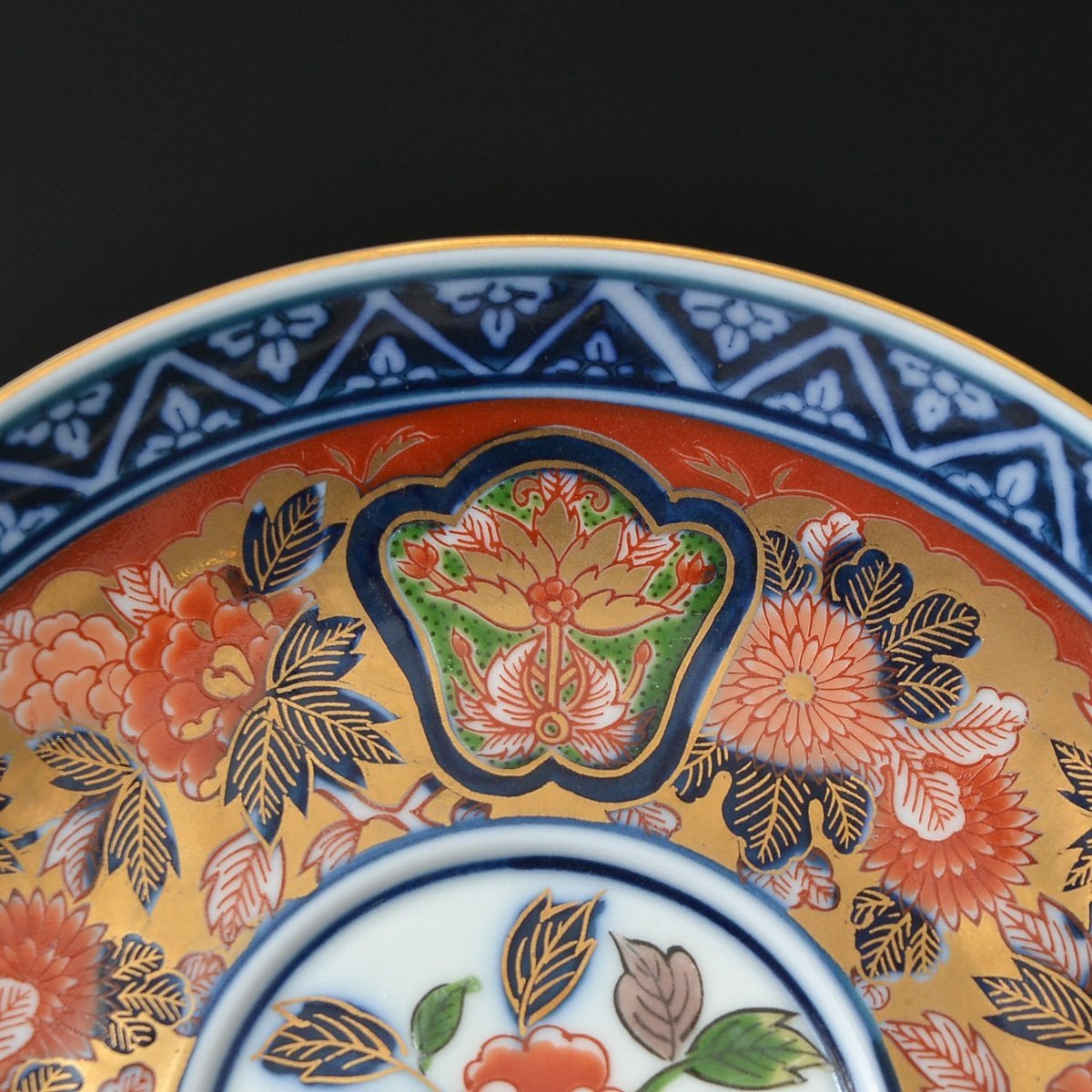◎457337 【SALE♪】 良品 日肥 其泉 作 昭和年製印 極錦金彩古伊万里