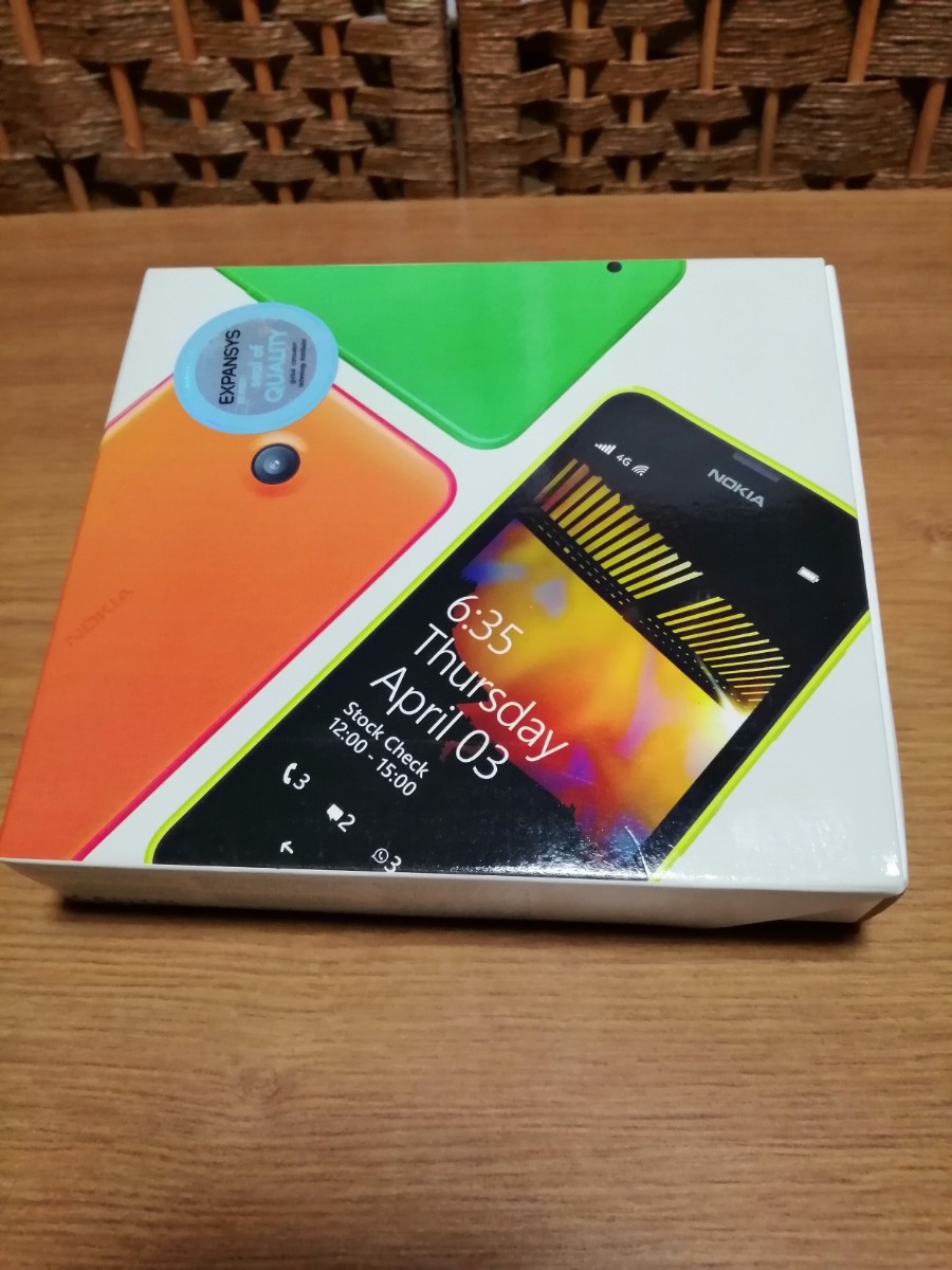 Windows Phone 8.1 ノキアルミア６３６　black