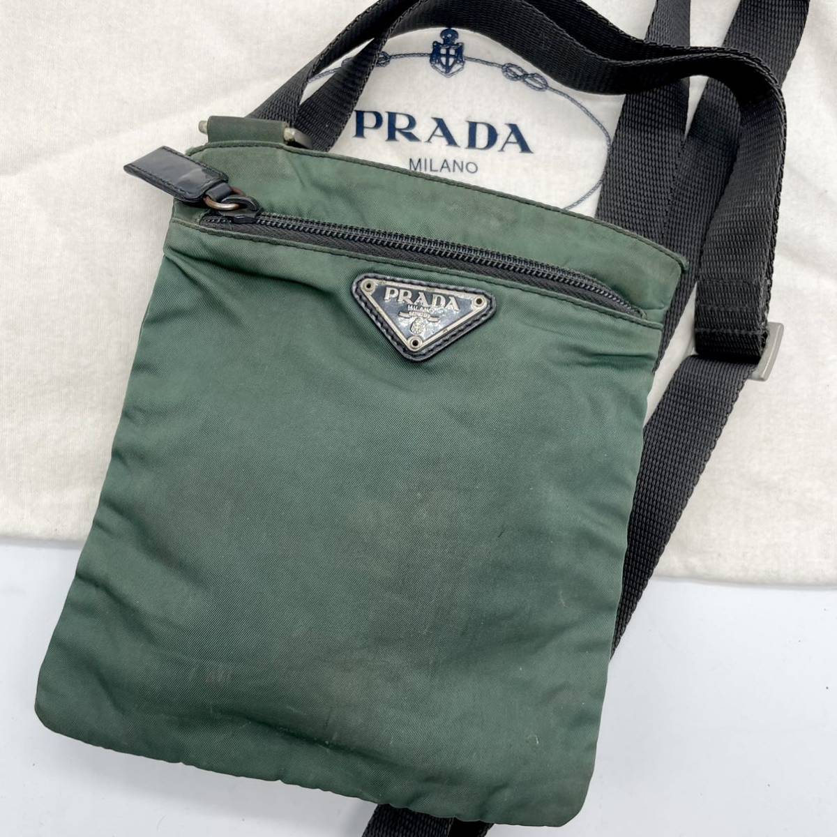 贈り物 PRADA ロゴプレートレザーベルト mubc.edu.bd