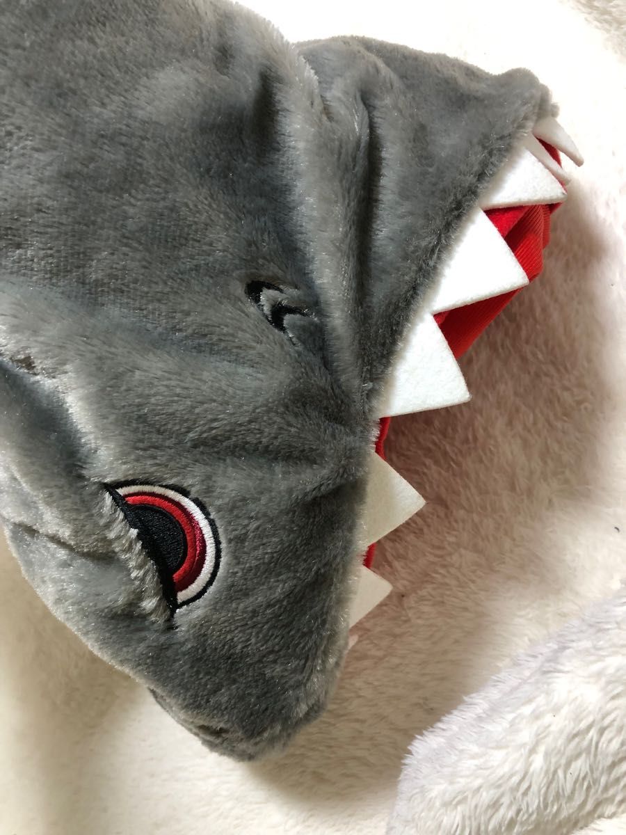 USJ ユニバ JAWS ジョーズ 被り物 カチューシャ shark hat USJ ユニバ JAWS ジョーズ 被り物 カチューシャ shark hat