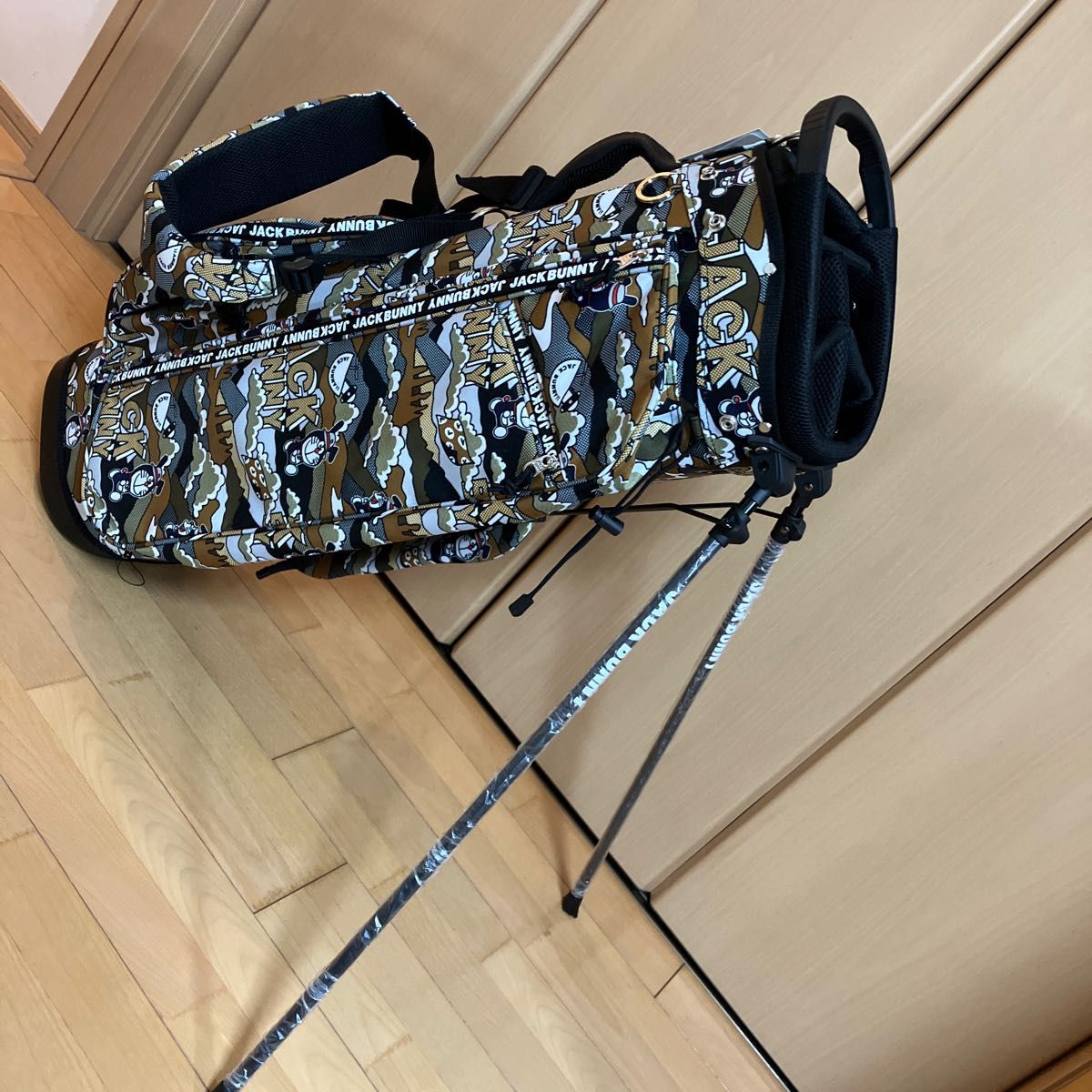 新品 ジャックバニー ドラえもん キャディーバッグ 9型 スタンド 新品 ジャックバニー ドラえもん キャディーバッグ 9型 スタンド