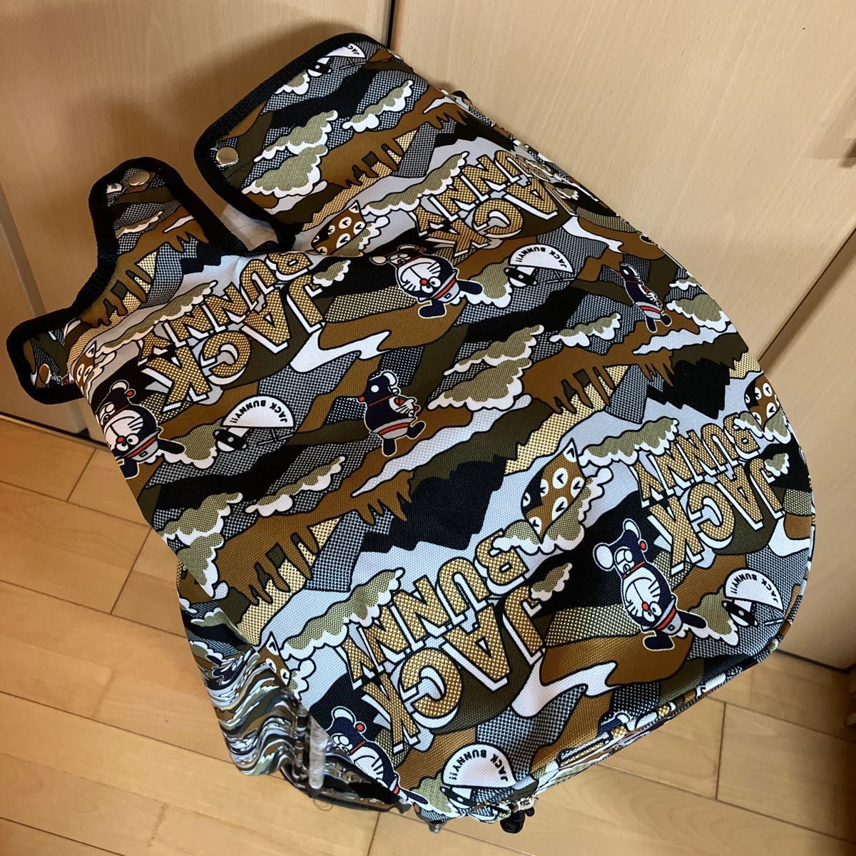 新品 ジャックバニー ドラえもん キャディーバッグ 9型 スタンド 新品 ジャックバニー ドラえもん キャディーバッグ 9型 スタンド