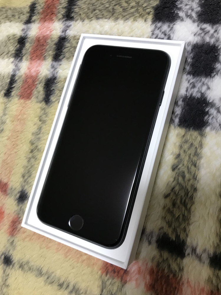 [超美品/送料込] iPhone SE 2 SIMフリー ブラック◆バッテリー90%◆AppleStore版◆判定○◆不具合なし◆64GB◆MHGP3J/A A2296◆第2世代 SE2_画像5