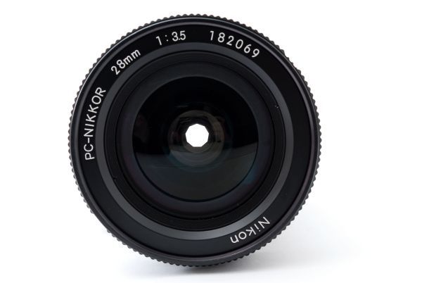 ◇◇ ニコン Nikon PC-NIKKOR 28mm F3.5 Fマウント 広角 単焦点レンズ