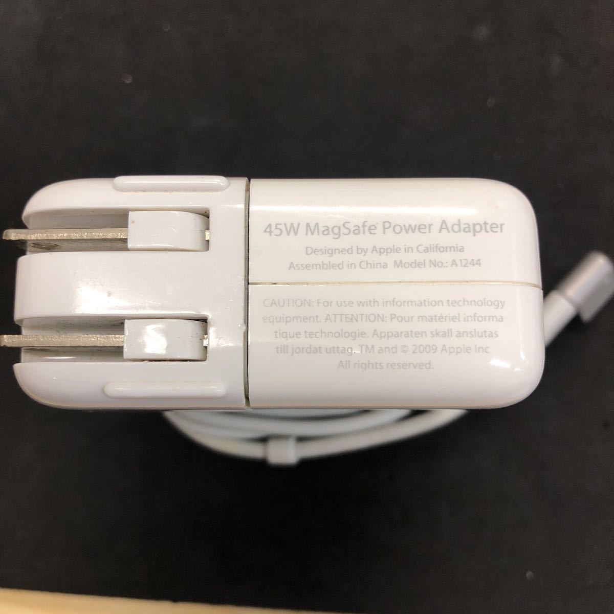 Apple MagSafe AC adaptor 