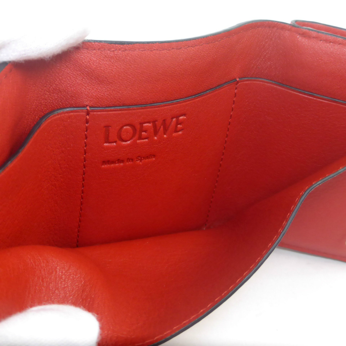 ロエベ （LOEWE） トライフォールドウォレット コンパクト 三つ折り 財布 124 POPPY×PINK（未使用品）