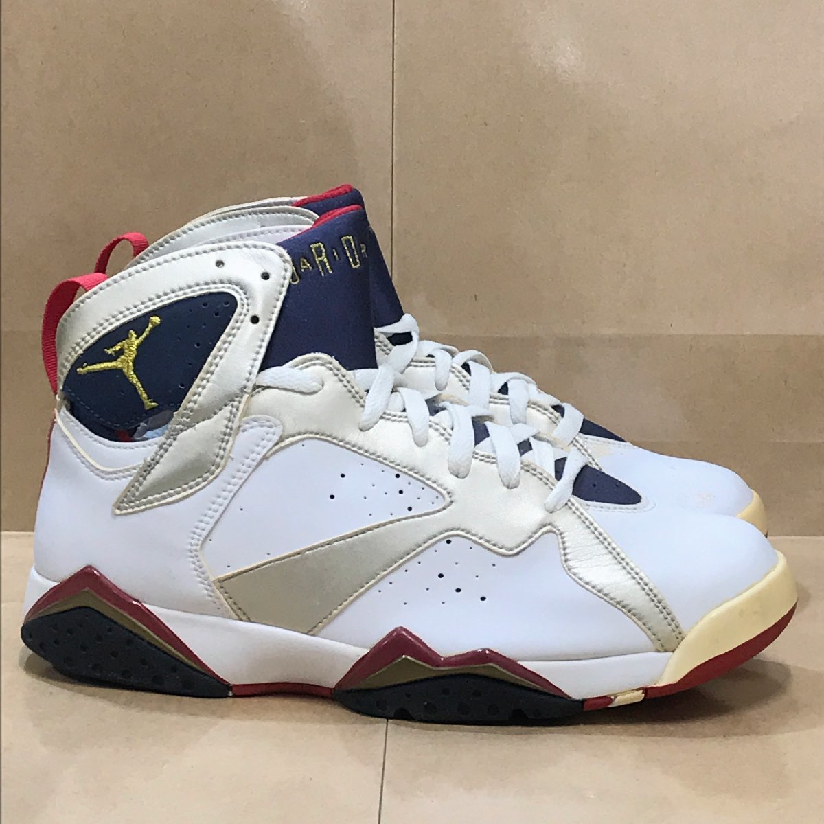 新作低価 新品 エア ジョーダン7レトロ バルセロナ オリンピック