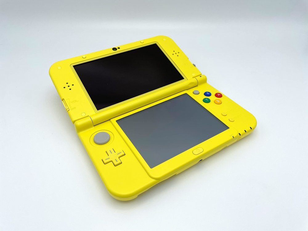 Newニンテンドー3DS LL ピカチュウイエロー