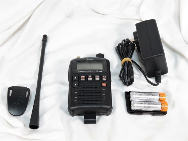 アイコム IC-R6 美品 0.1-1300MHz 広帯域レシーバー 受信機 ICOM