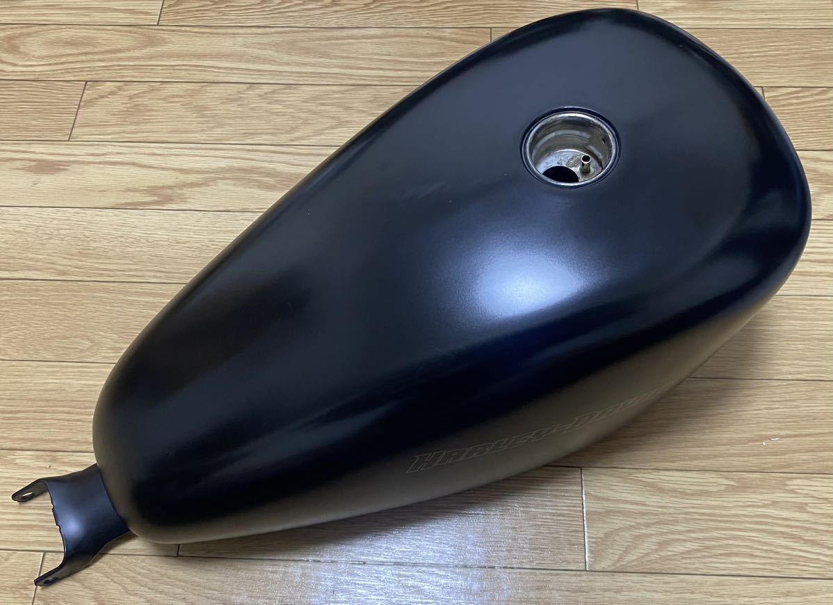 ハーレー XL883N Iron スポーツスター 純正フューエルタンク ガソリン