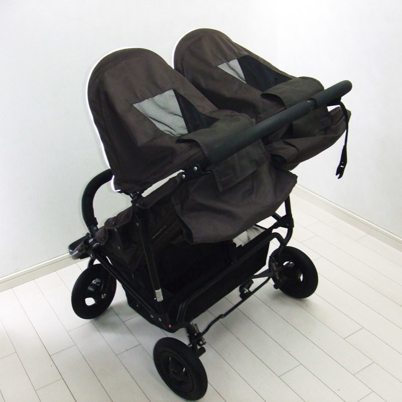 美品 パンクしております。ベビーカー エアバギー ココ ダブル