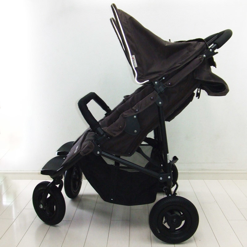 美品 パンクしております。ベビーカー エアバギー ココ ダブル