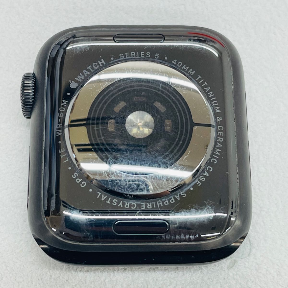 Apple Watch Series 5 Titanium Edition 40mm GPS+セルラー W1022