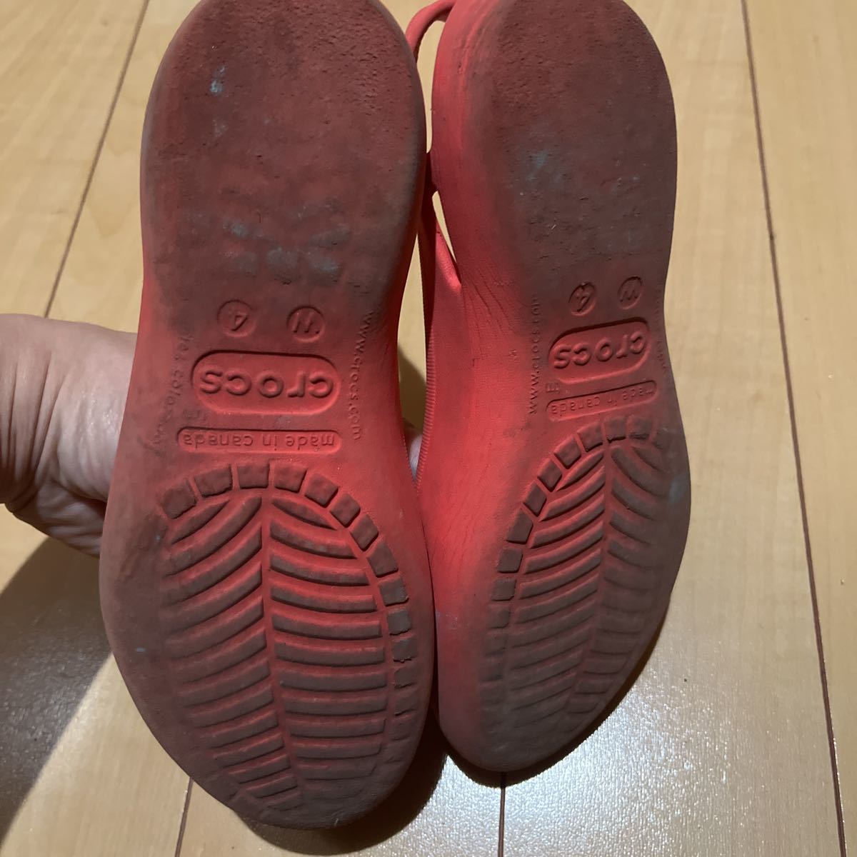 crocs クロックス 赤色サンダルw4サイズ19cmくらい_画像5